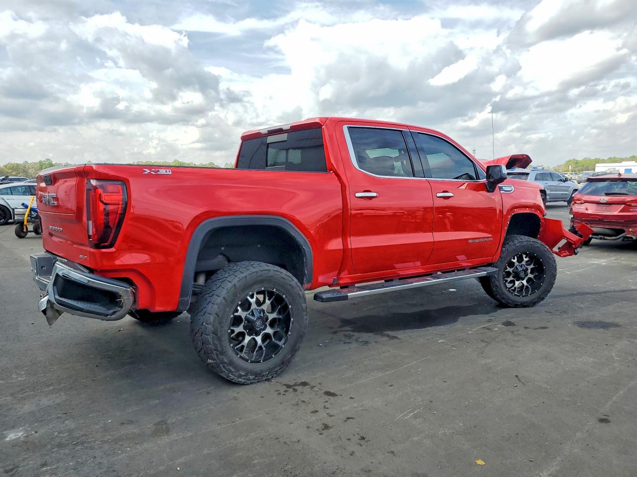 2020 GMC SIERRA K1500 SLT photo 5