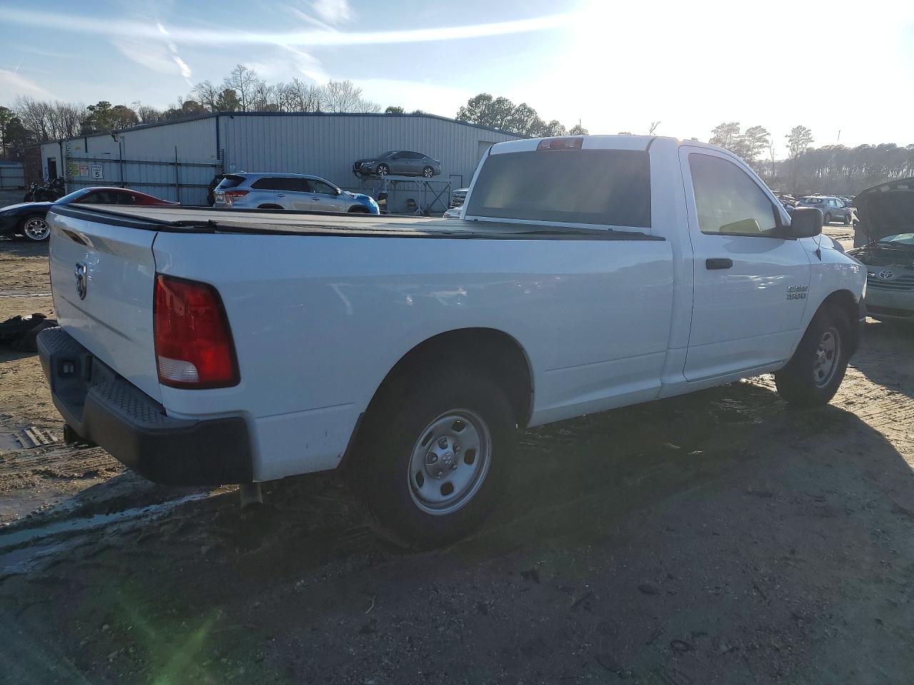 2015 RAM 1500 ST photo 5