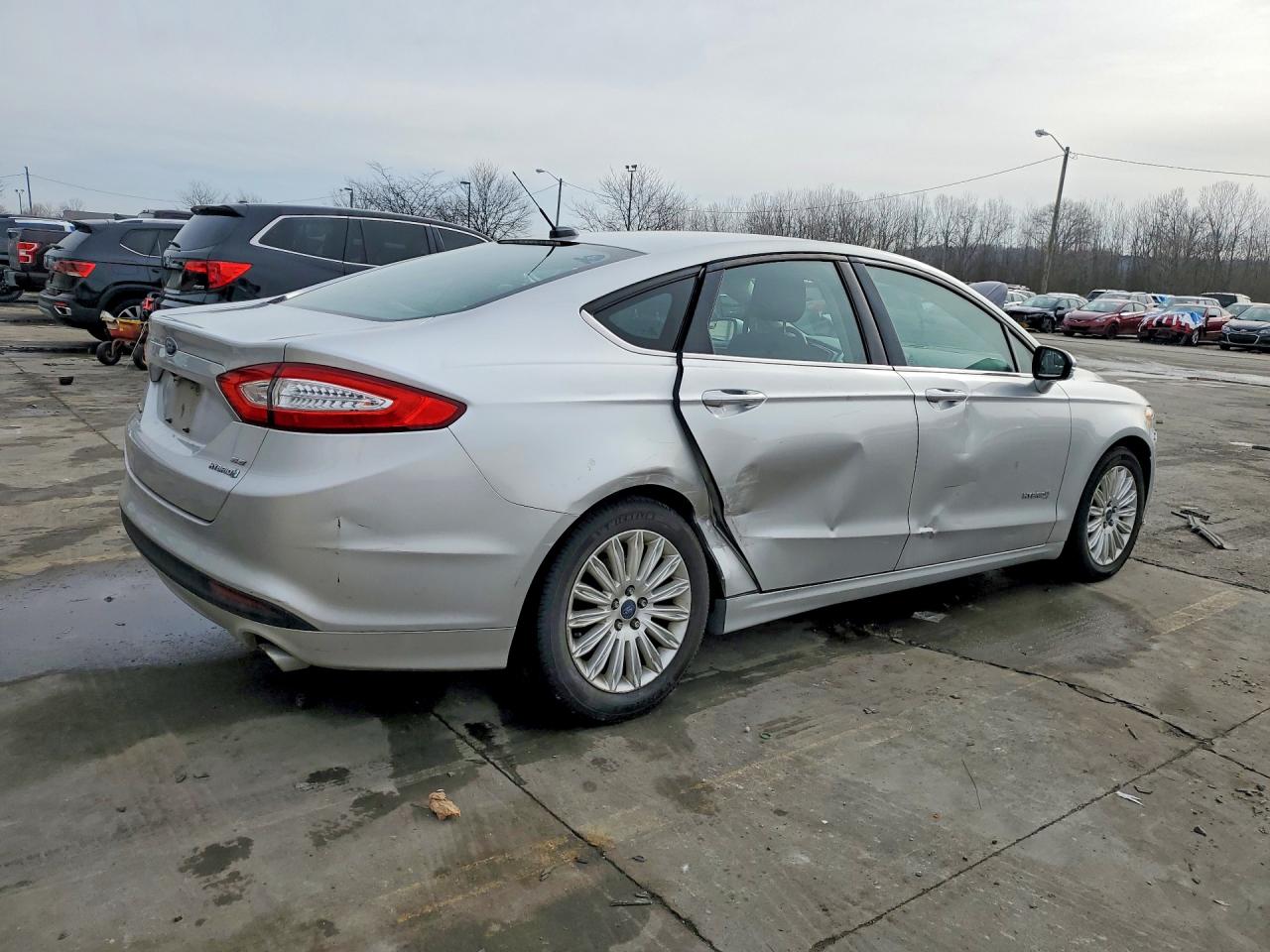 2016 FORD FUSION SE HYBRID photo 5