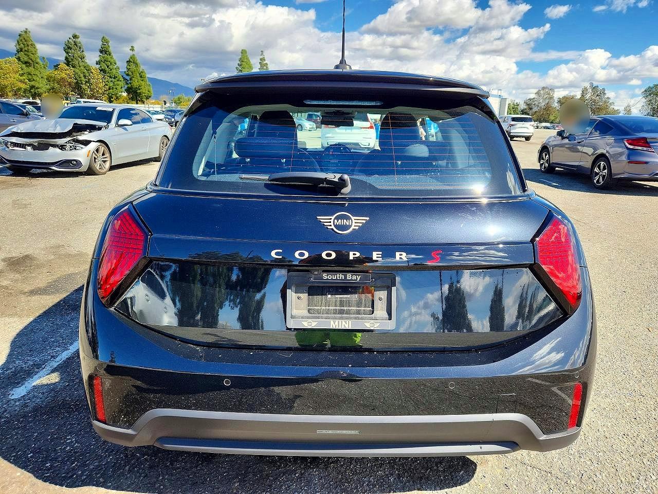 2025 MINI COOPER S photo 16