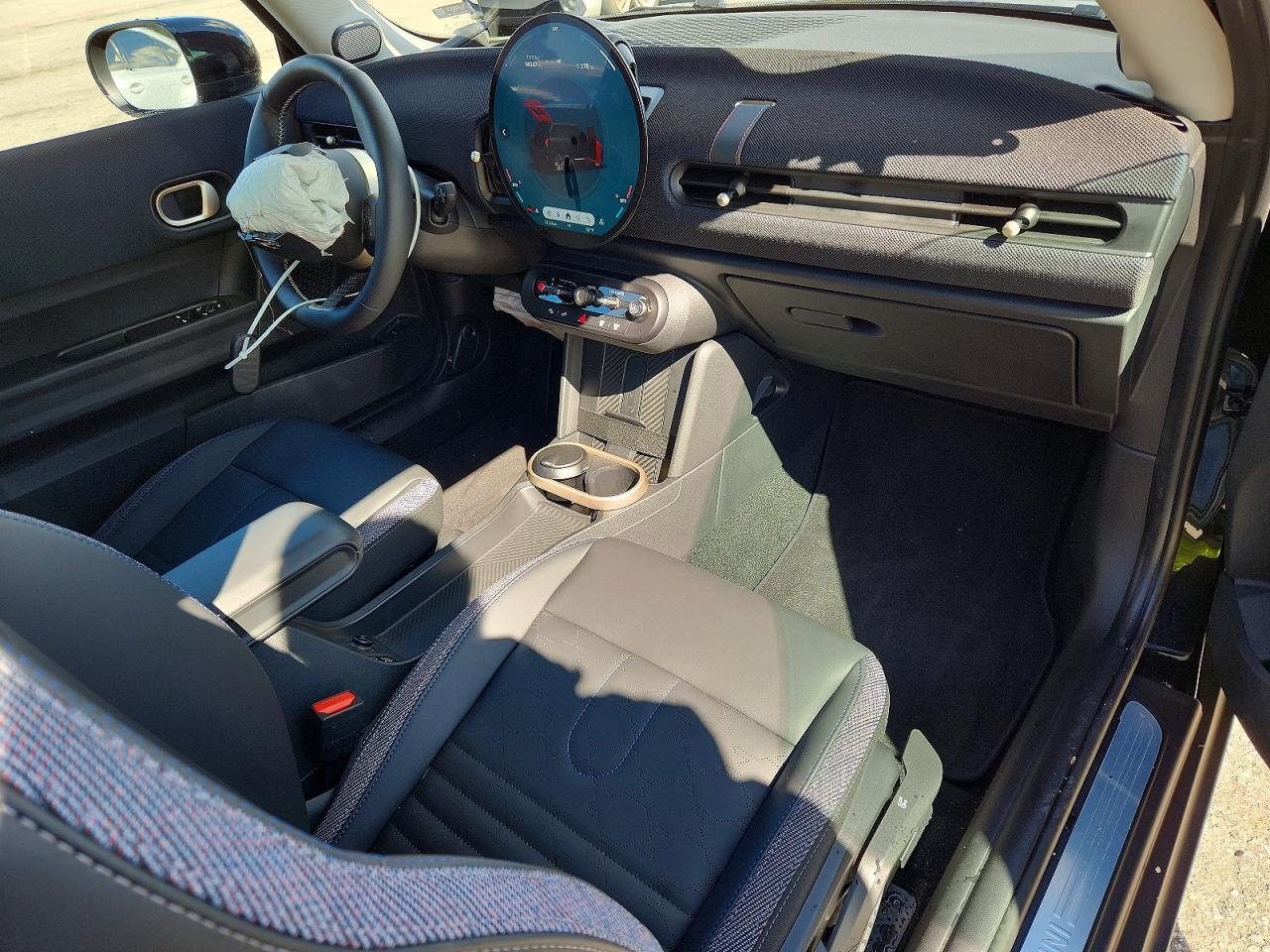 2025 MINI COOPER S photo 22