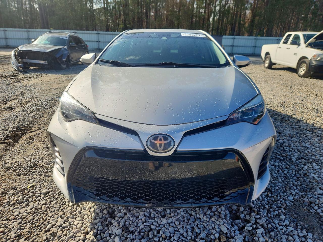 2017 TOYOTA COROLLA L photo 13