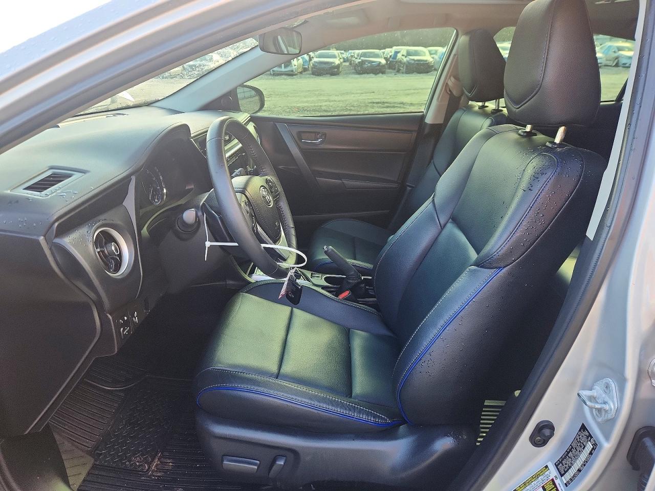 2017 TOYOTA COROLLA L photo 19