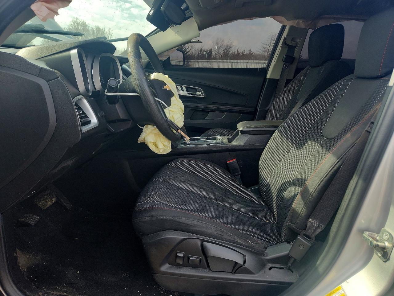 2017 CHEVROLET EQUINOX LT photo 7