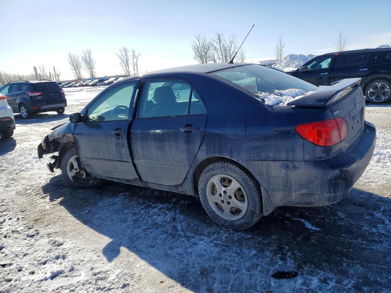 2005 TOYOTA COROLLA CE photo 2