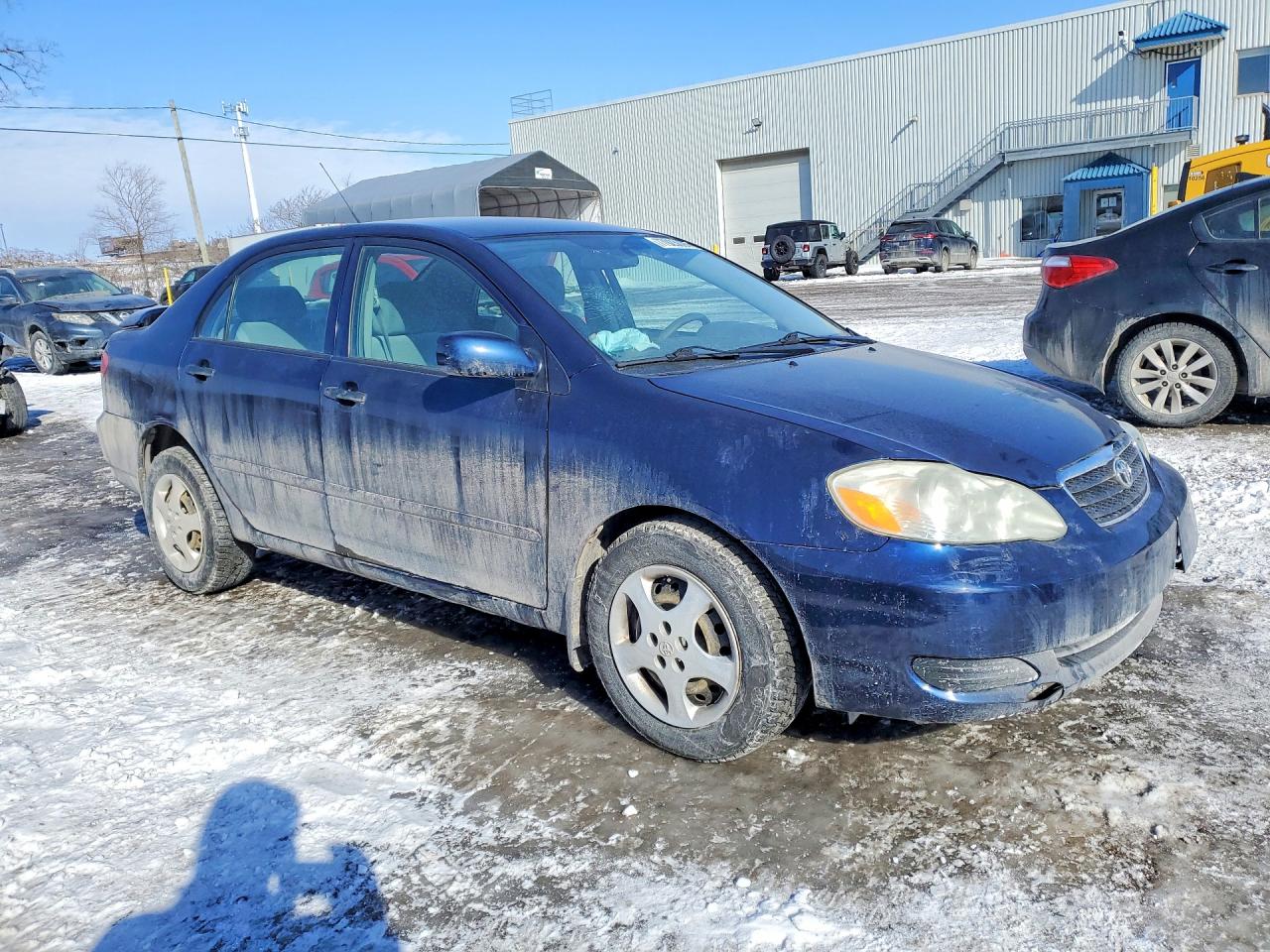 2005 TOYOTA COROLLA CE photo 4