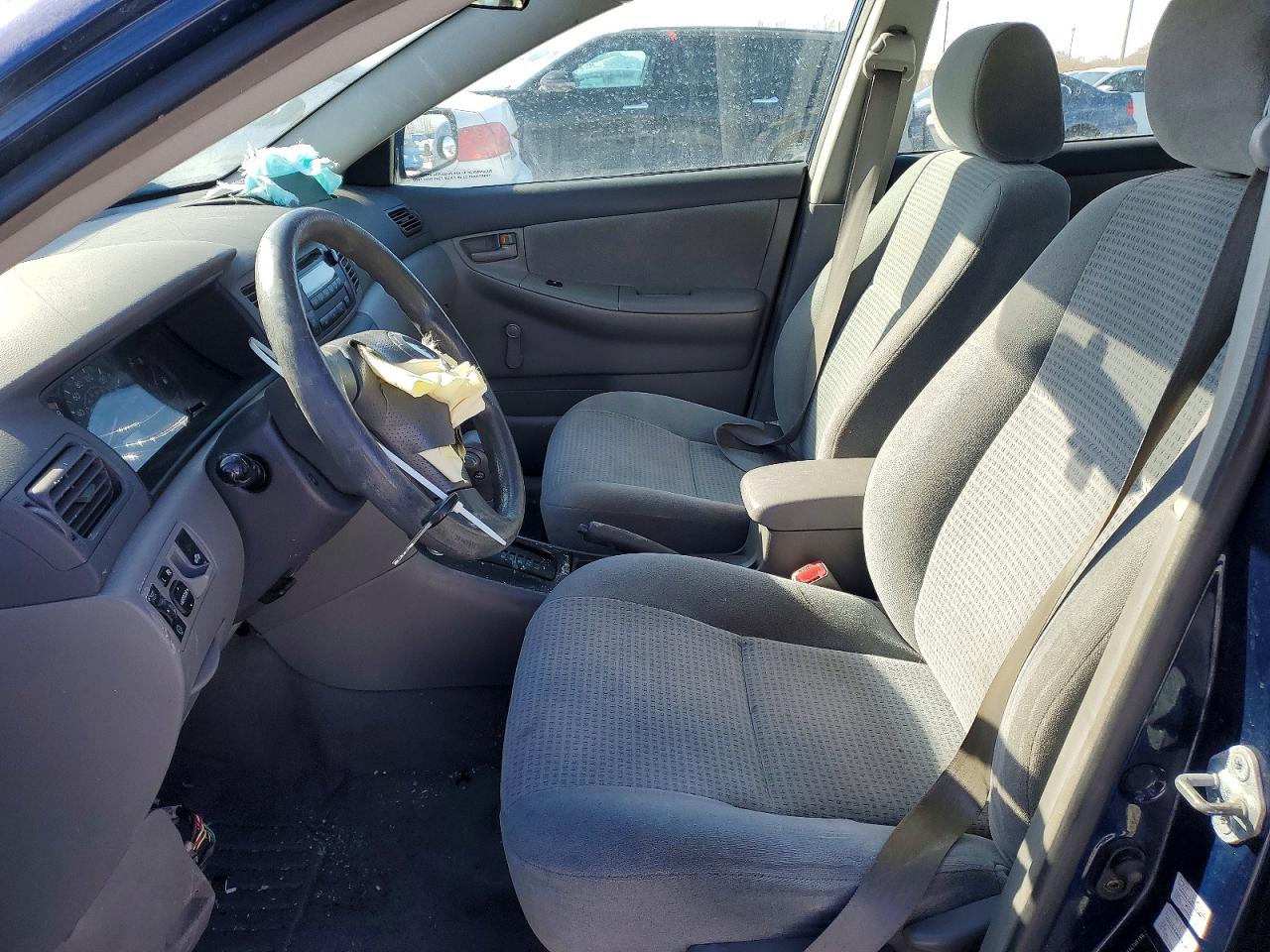 2005 TOYOTA COROLLA CE photo 7