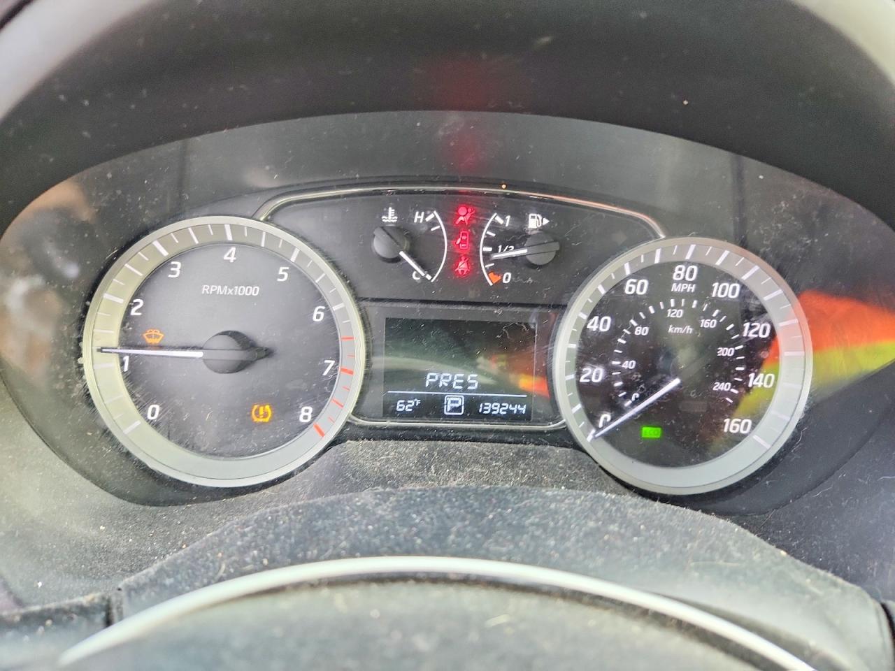 2015 NISSAN SENTRA S photo 17