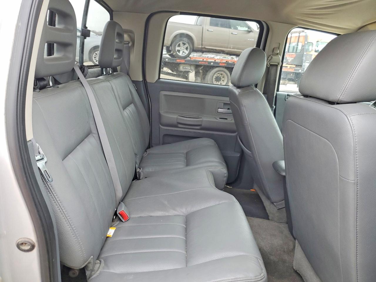 2005 DODGE DAKOTA QUAD LARAMIE photo 19