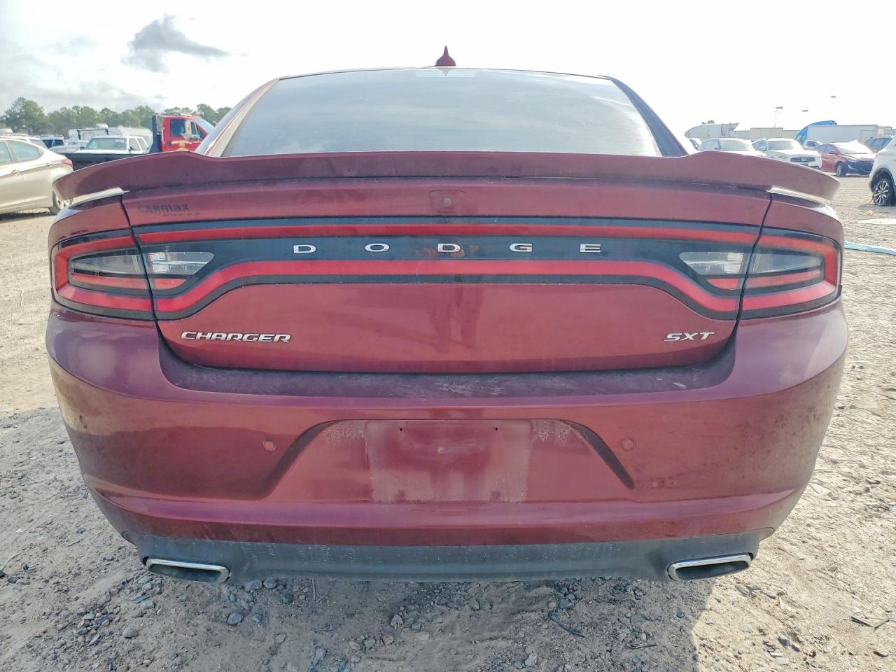 2017 DODGE CHARGER SXT photo 11