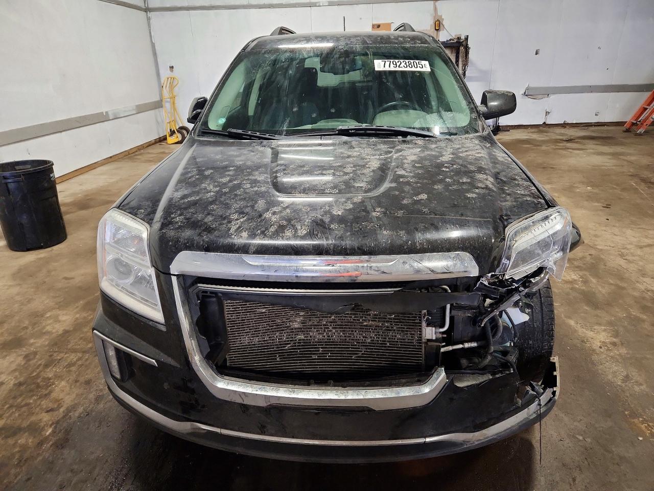 2017 GMC TERRAIN SLE photo 5