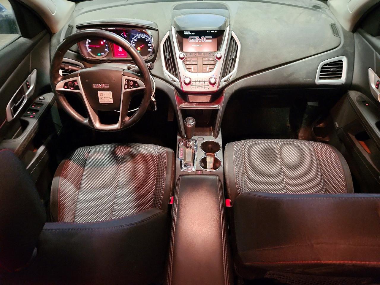 2017 GMC TERRAIN SLE photo 8