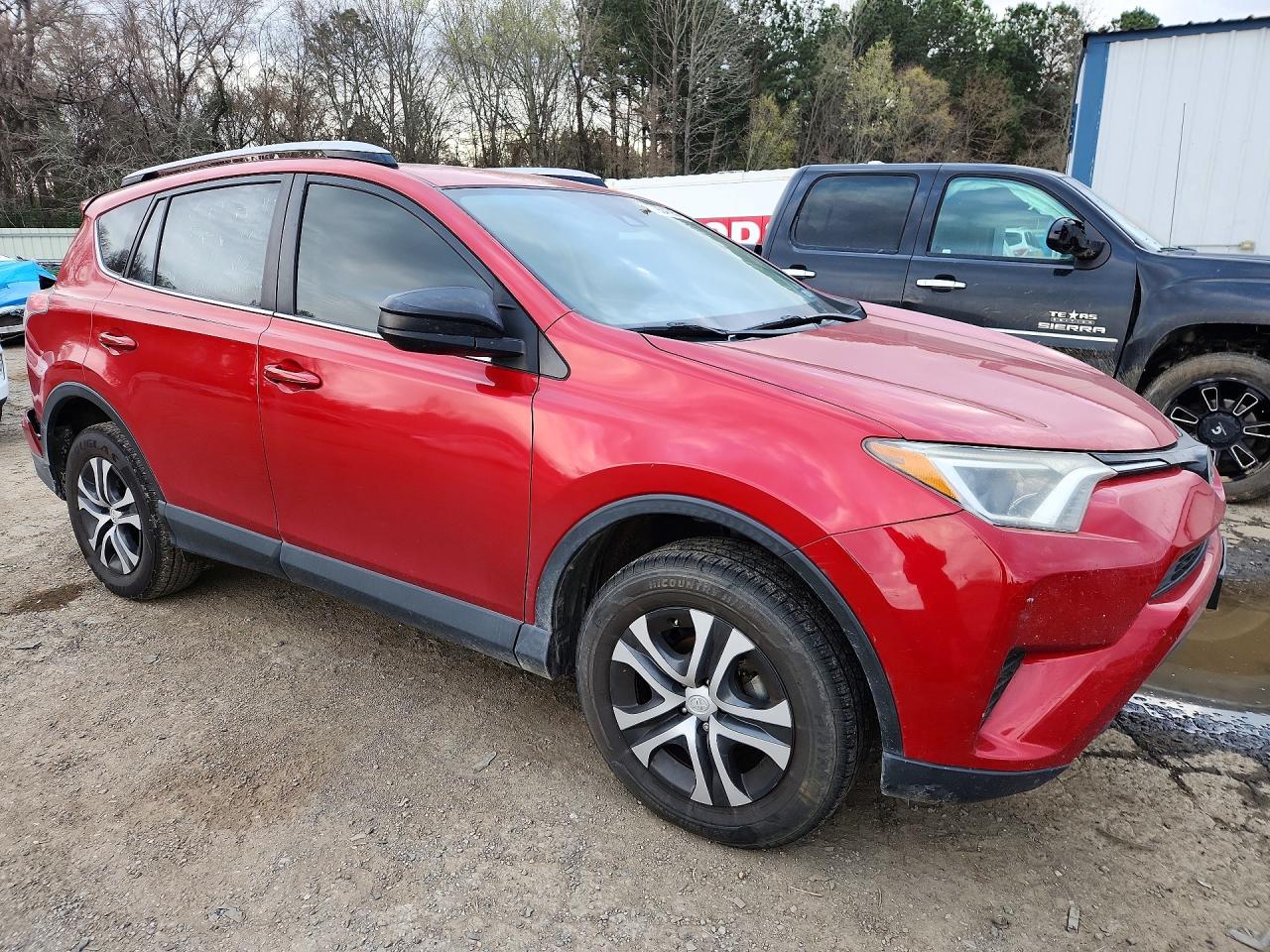 2017 TOYOTA RAV4 LE photo 10
