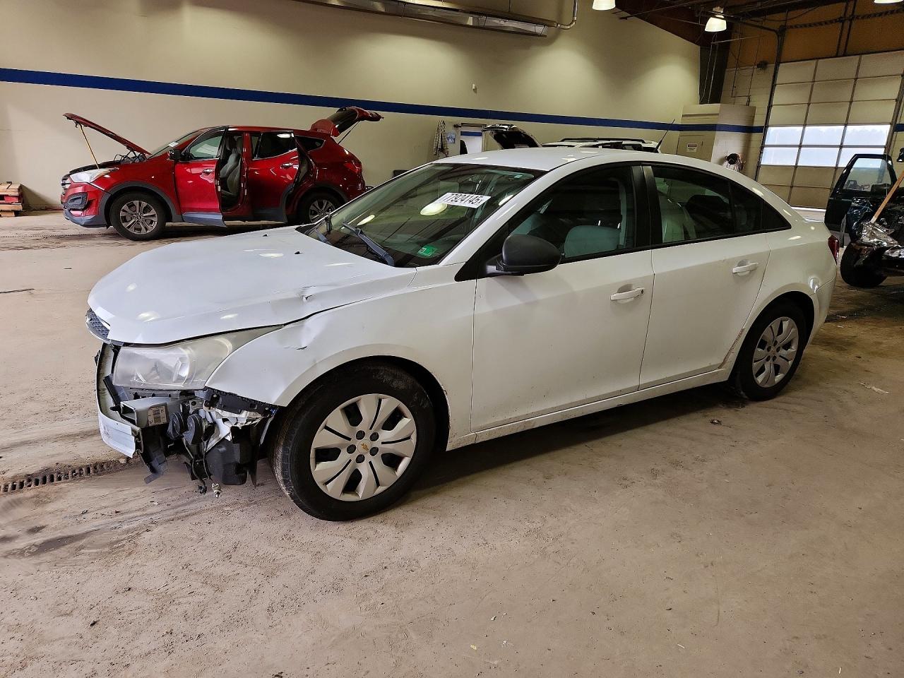 2013 CHEVROLET CRUZE