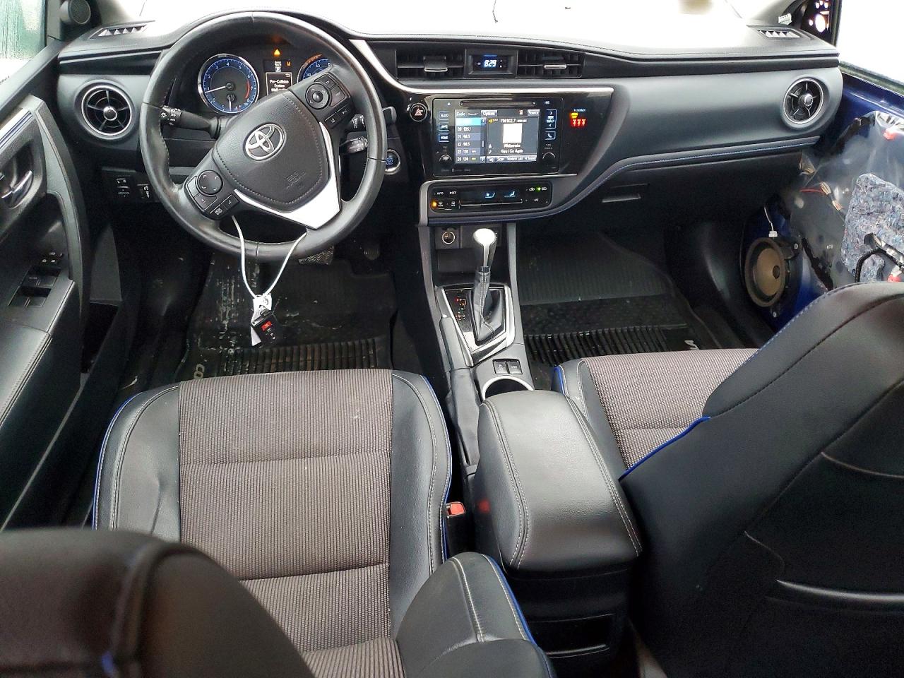 2018 TOYOTA COROLLA L photo 8