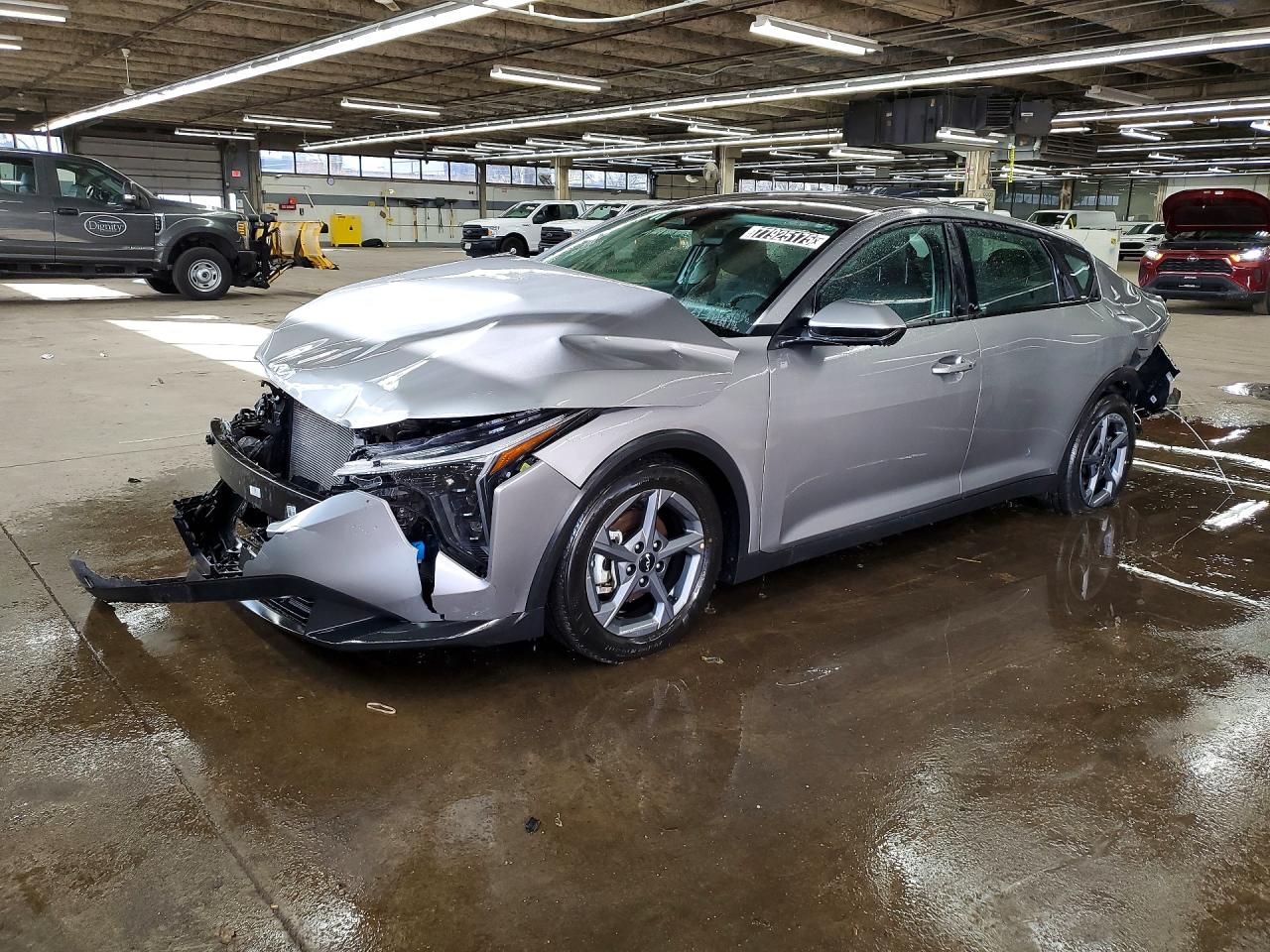 2025 KIA K4