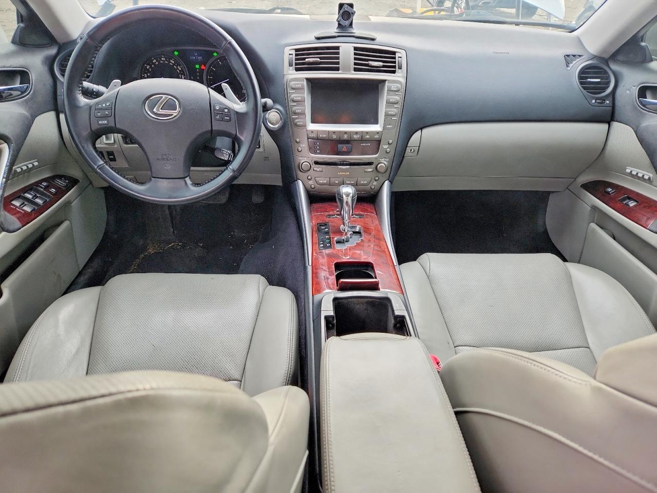 2008 LEXUS IS 250 photo 8