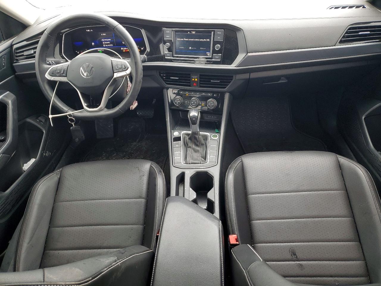 2023 VOLKSWAGEN JETTA SE photo 8