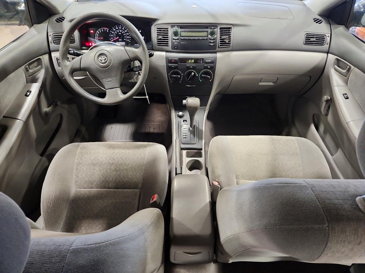 2004 TOYOTA COROLLA CE photo 8