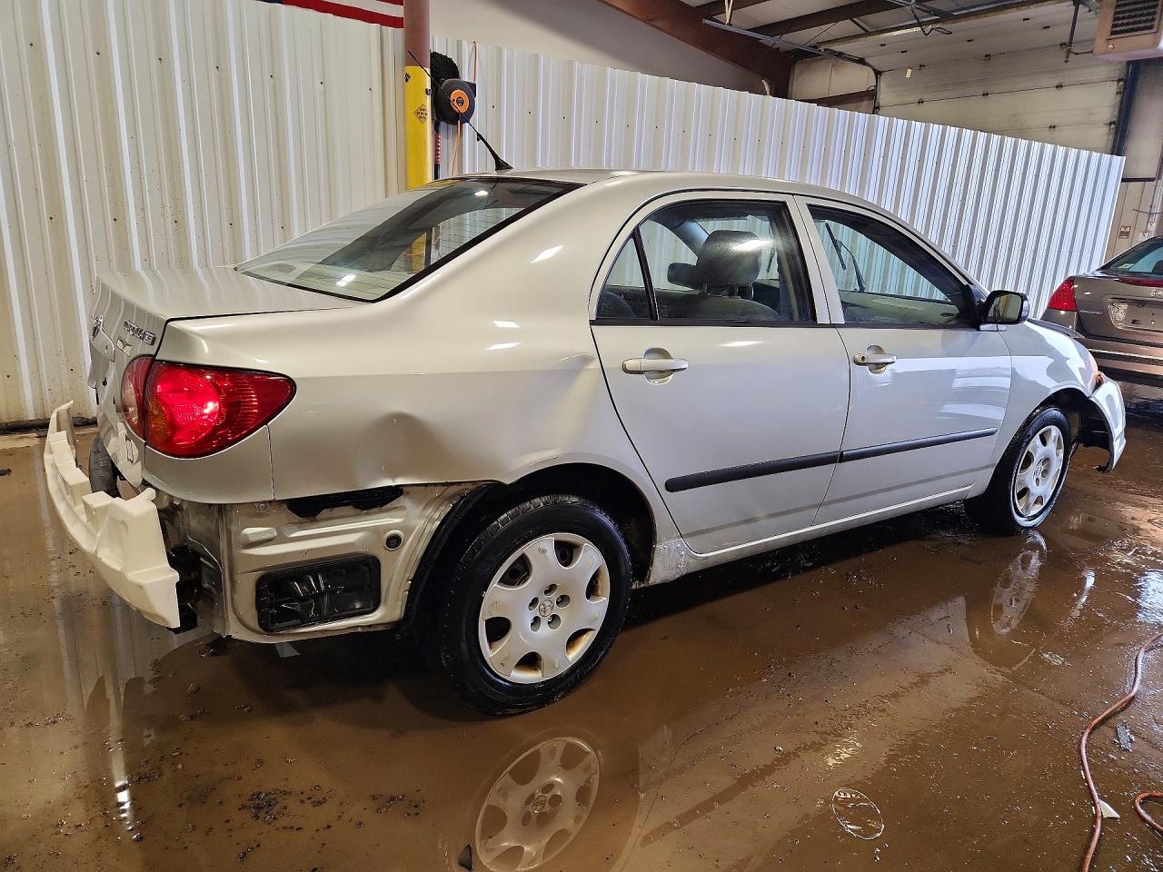 2004 TOYOTA COROLLA CE photo 3