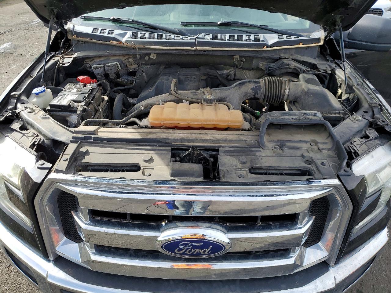 2016 FORD F150 SUPERCREW photo 11