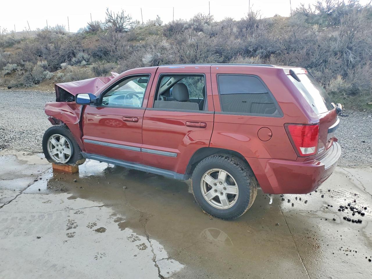 2007 JEEP GRAND CHEROKEE LAREDO photo 2