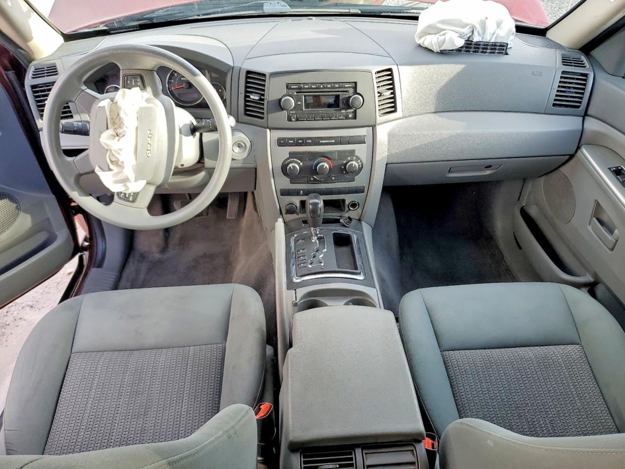2007 JEEP GRAND CHEROKEE LAREDO photo 8