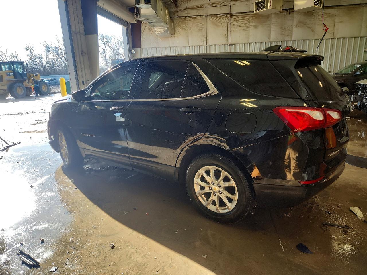 2020 CHEVROLET EQUINOX LT photo 2