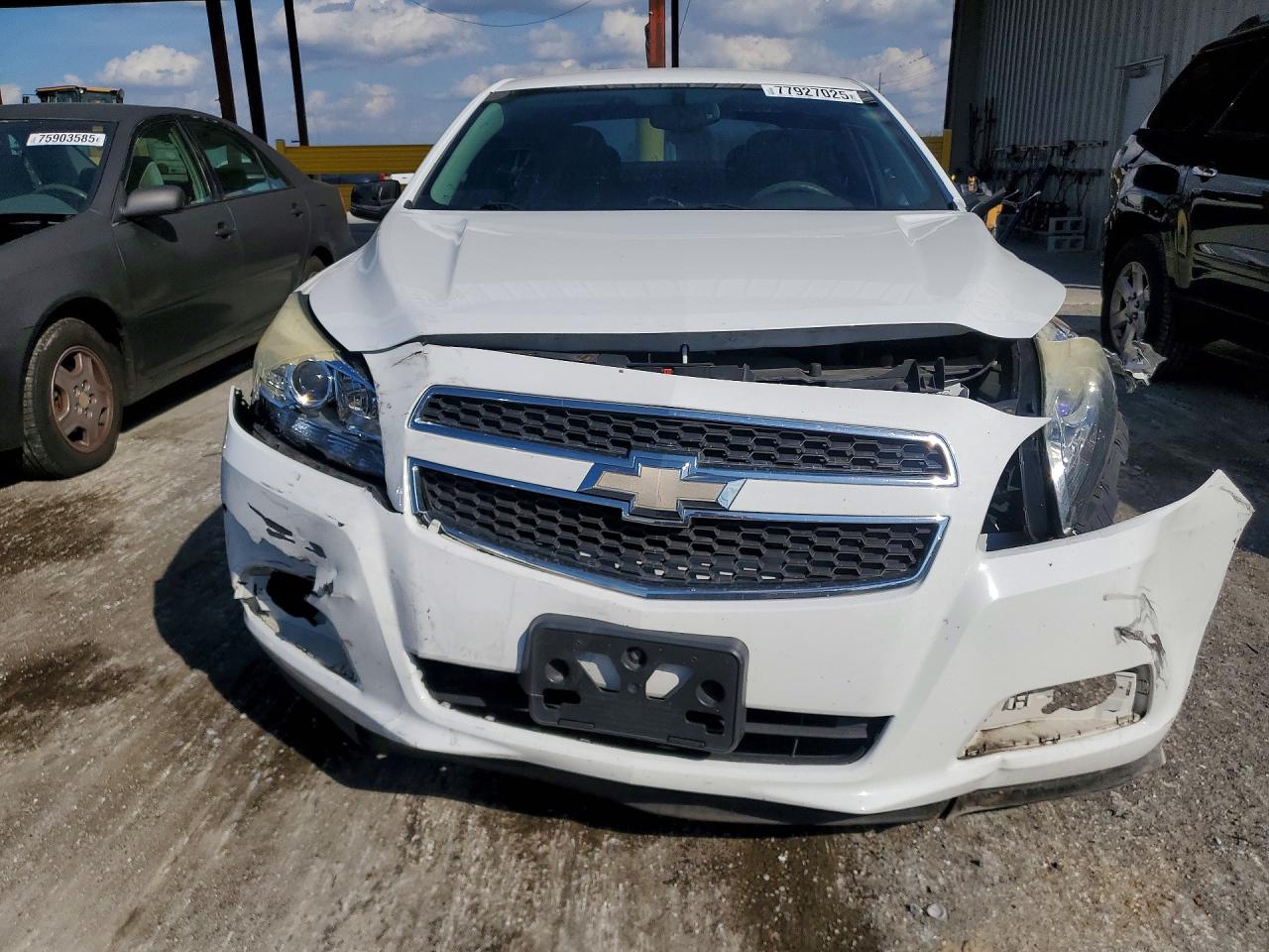 2013 CHEVROLET MALIBU 1LT photo 9