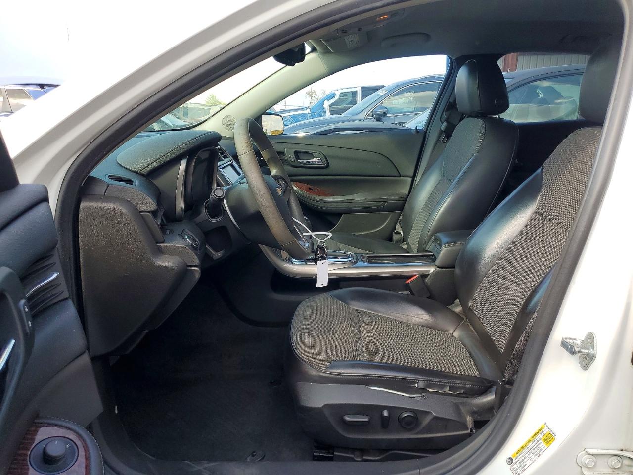 2013 CHEVROLET MALIBU 1LT photo 13