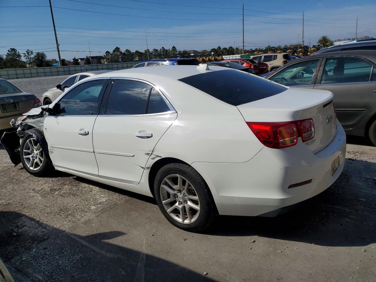 2013 CHEVROLET MALIBU 1LT photo 3