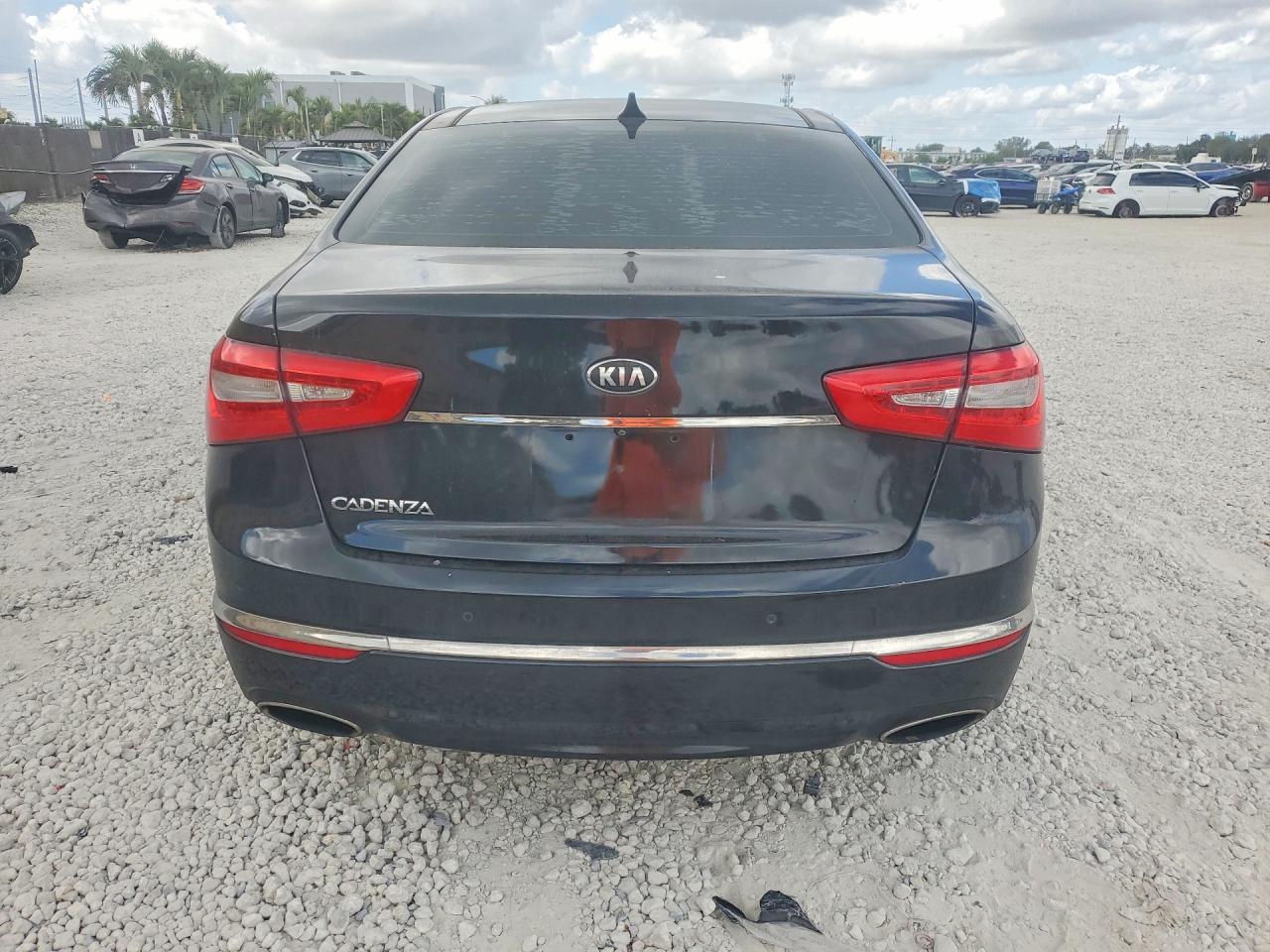 2015 KIA CADENZA PREMIUM photo 6