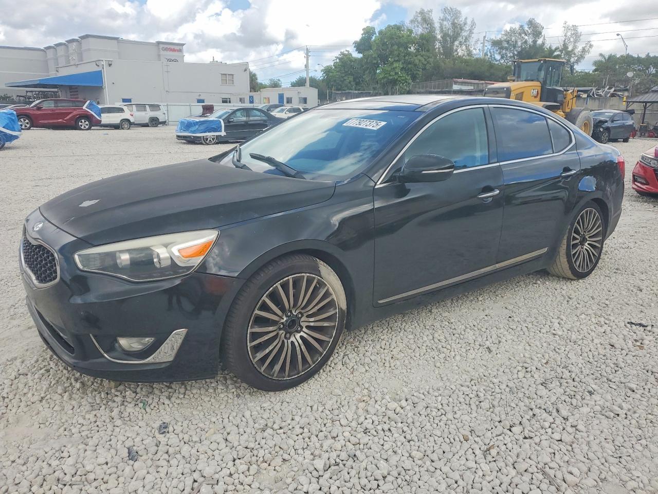 2015 KIA CADENZA