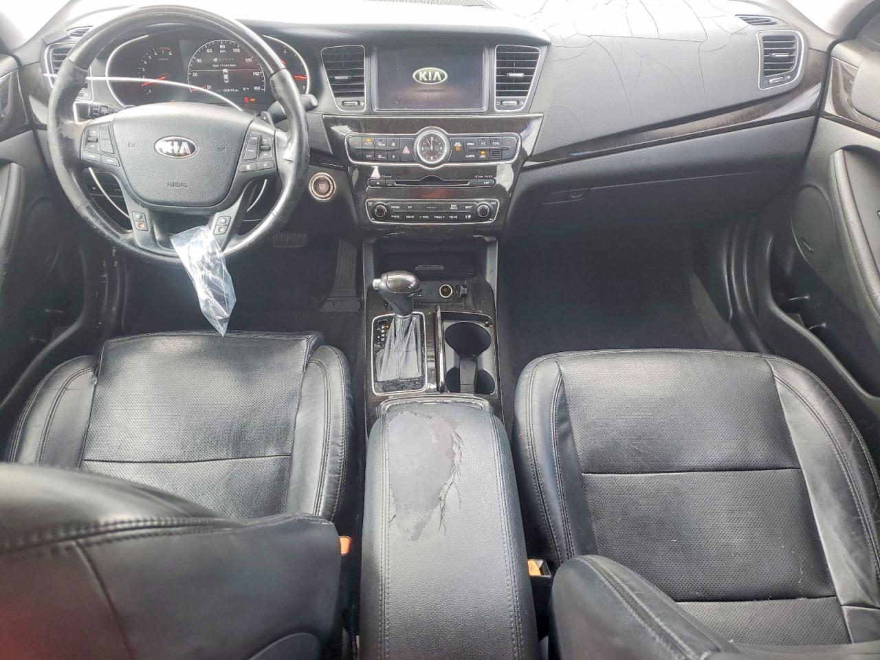 2015 KIA CADENZA PREMIUM photo 8