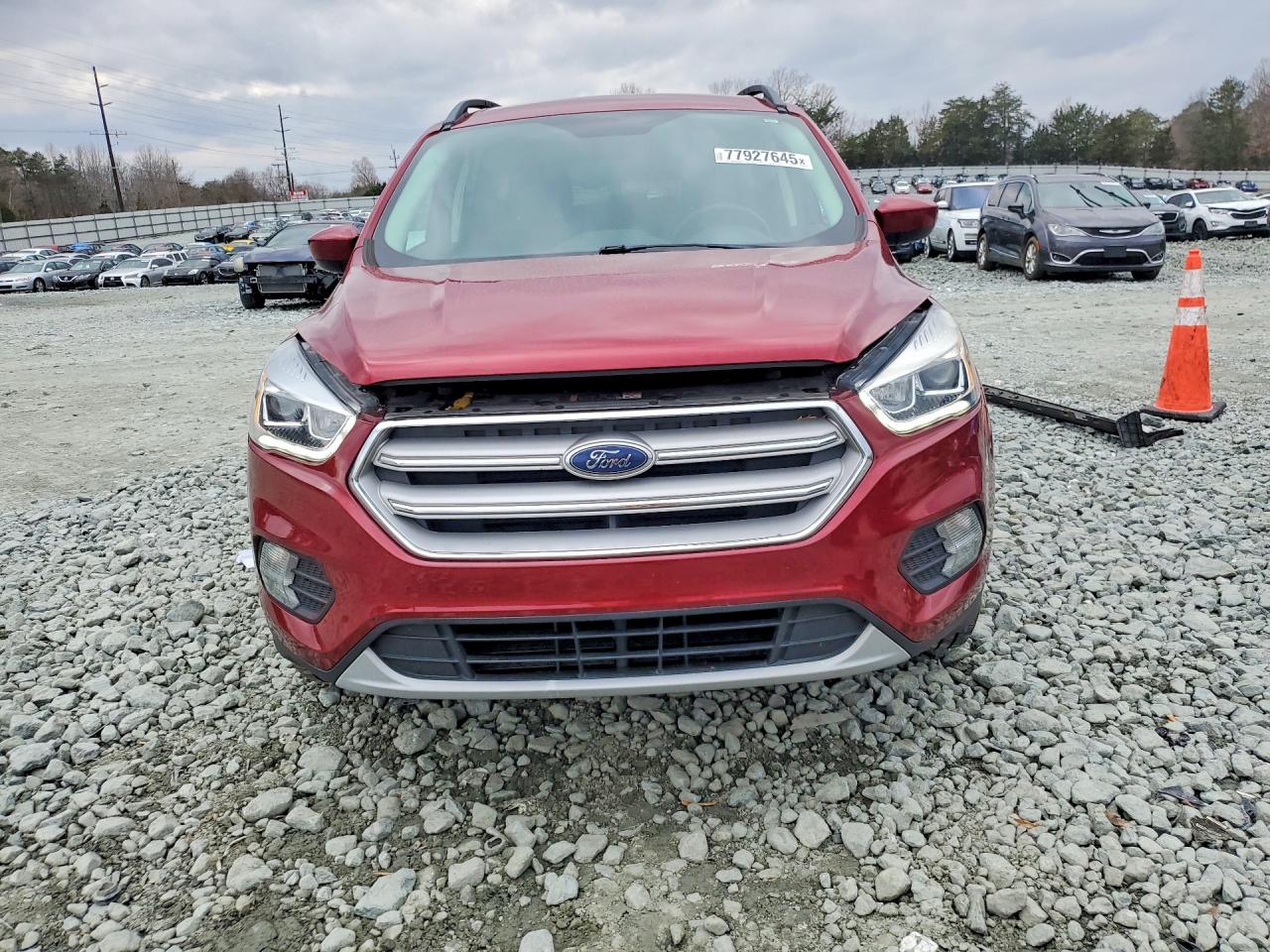 2019 FORD ESCAPE SEL photo 5