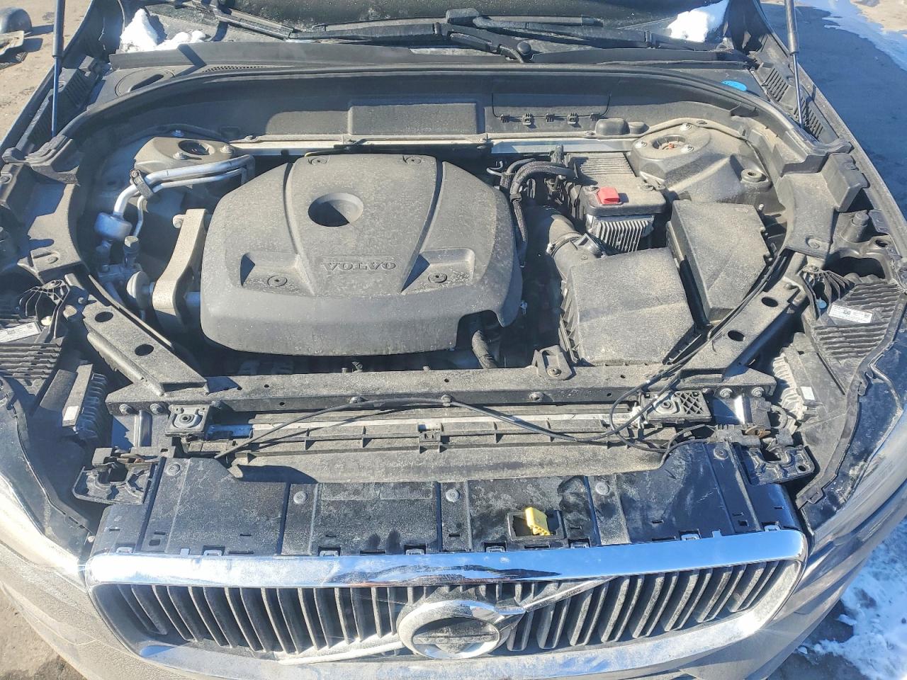 2021 VOLVO XC60 T5 MOMENTUM photo 11