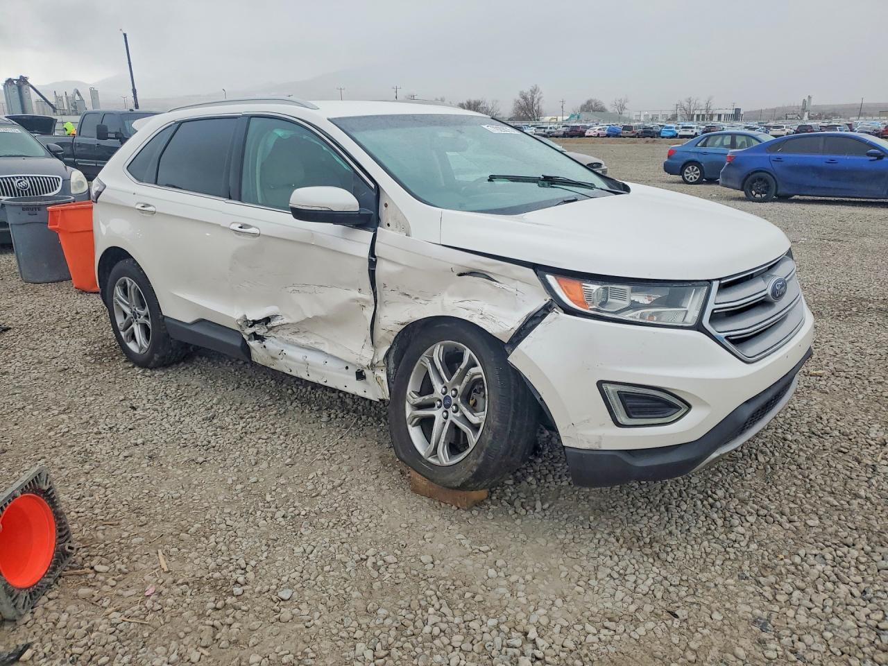 2016 FORD EDGE TITANIUM photo 4