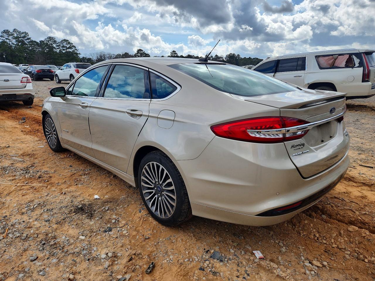 2017 FORD FUSION TITANIUM HEV photo 2