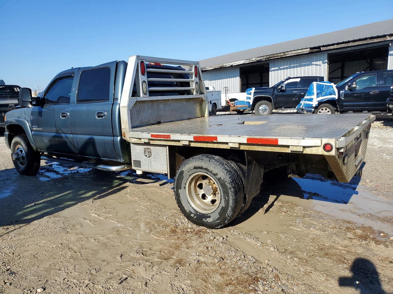 2006 GMC SIERRA 3500 SLT CREW photo 2