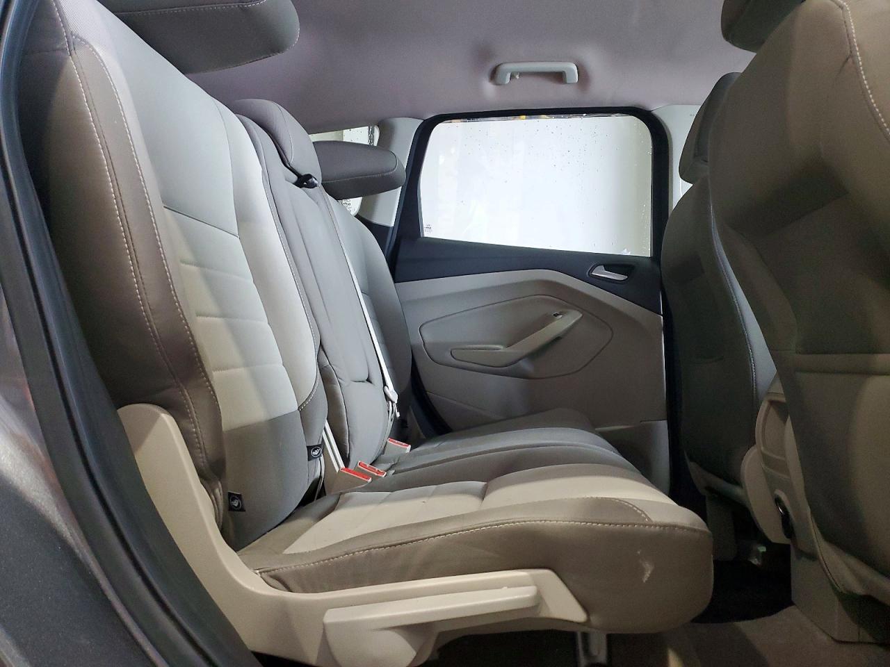2014 FORD ESCAPE SE photo 21