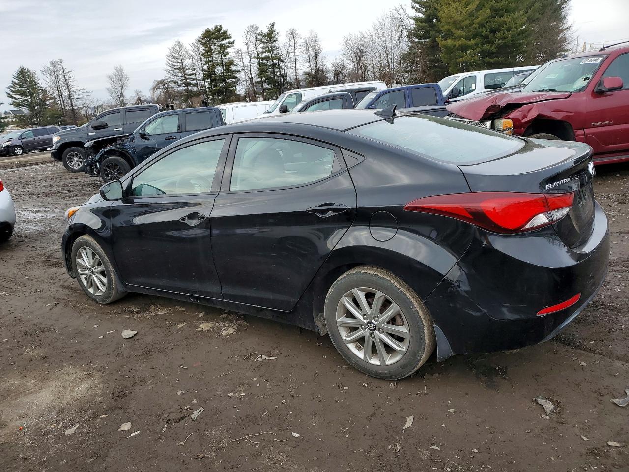 2015 HYUNDAI ELANTRA SE photo 3