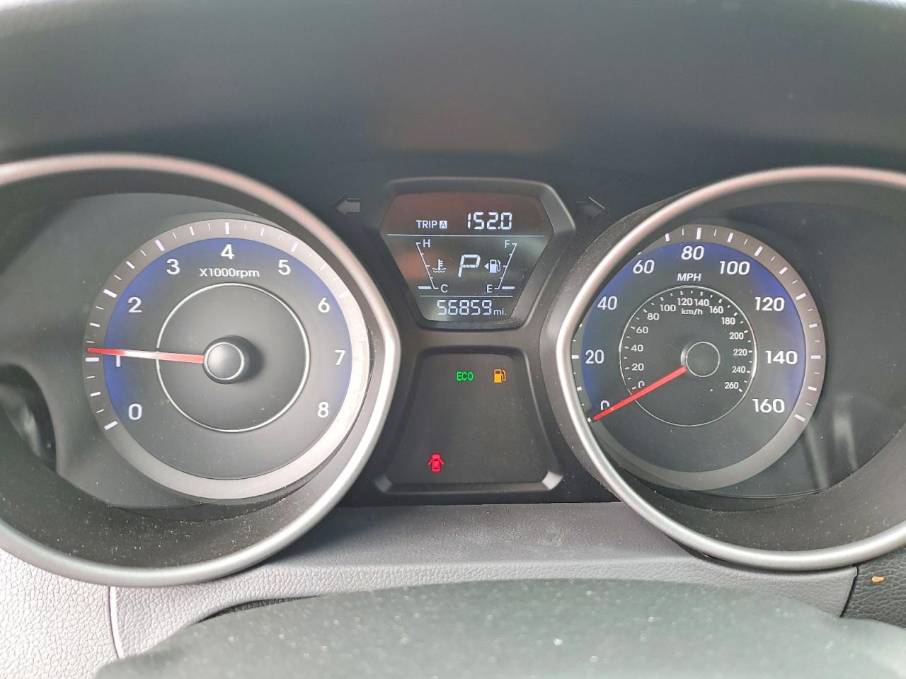 2015 HYUNDAI ELANTRA SE photo 17