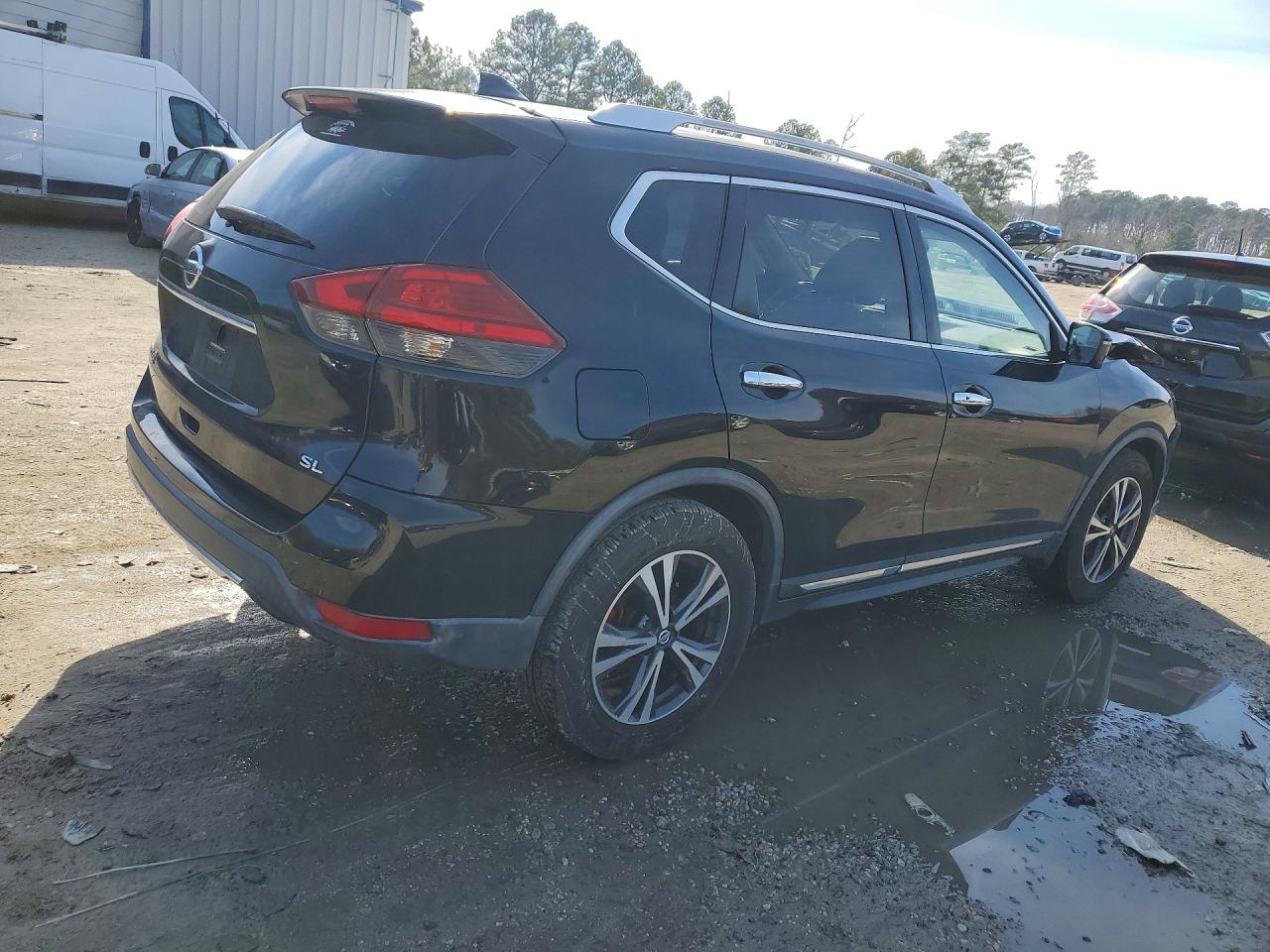 2017 NISSAN ROGUE S photo 7