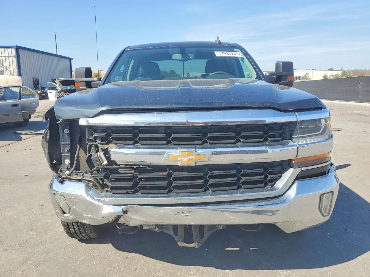2018 CHEVROLET SILVERADO C1500 LT photo 17