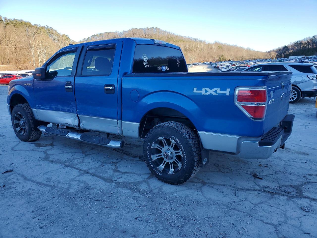 2010 FORD F150 SUPERCREW photo 2