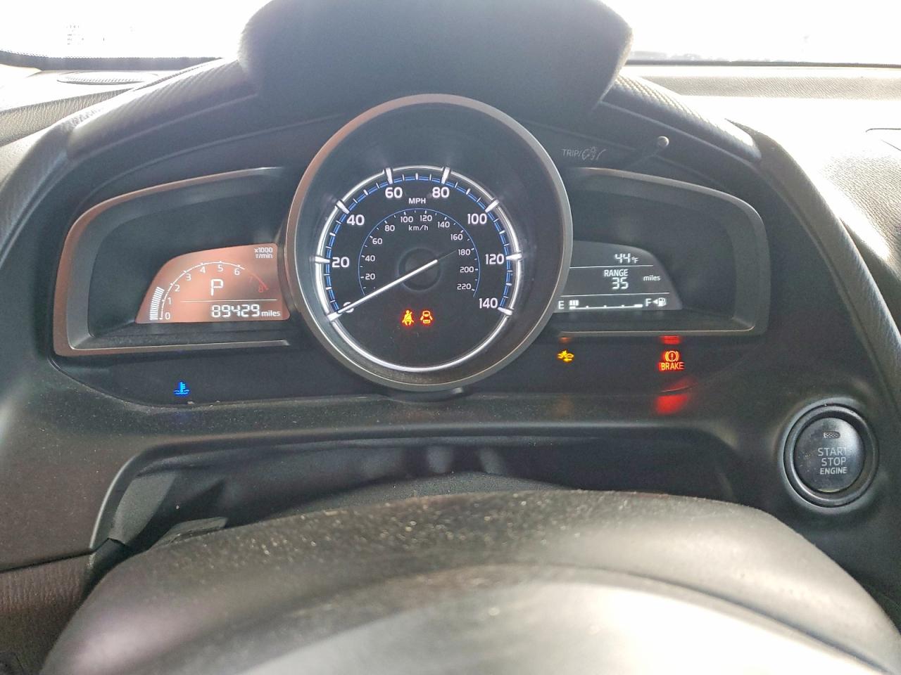 2019 TOYOTA YARIS L photo 9