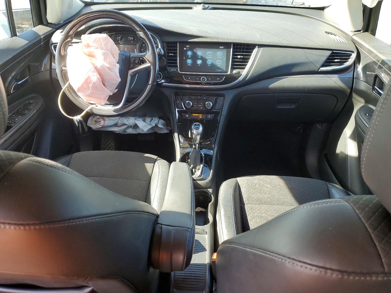 2019 BUICK ENCORE PREFERRED photo 8