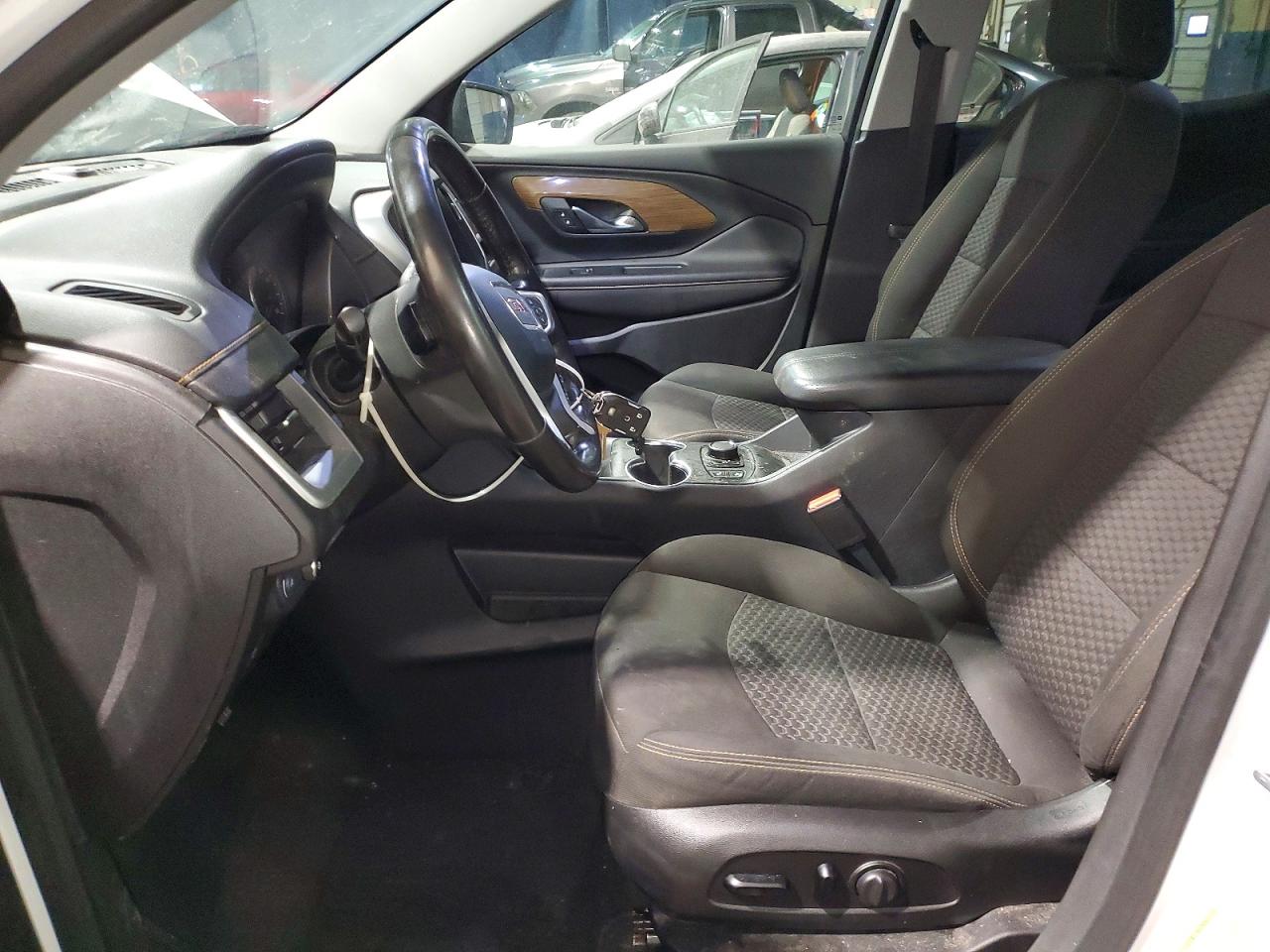 2019 GMC TERRAIN SLE photo 7