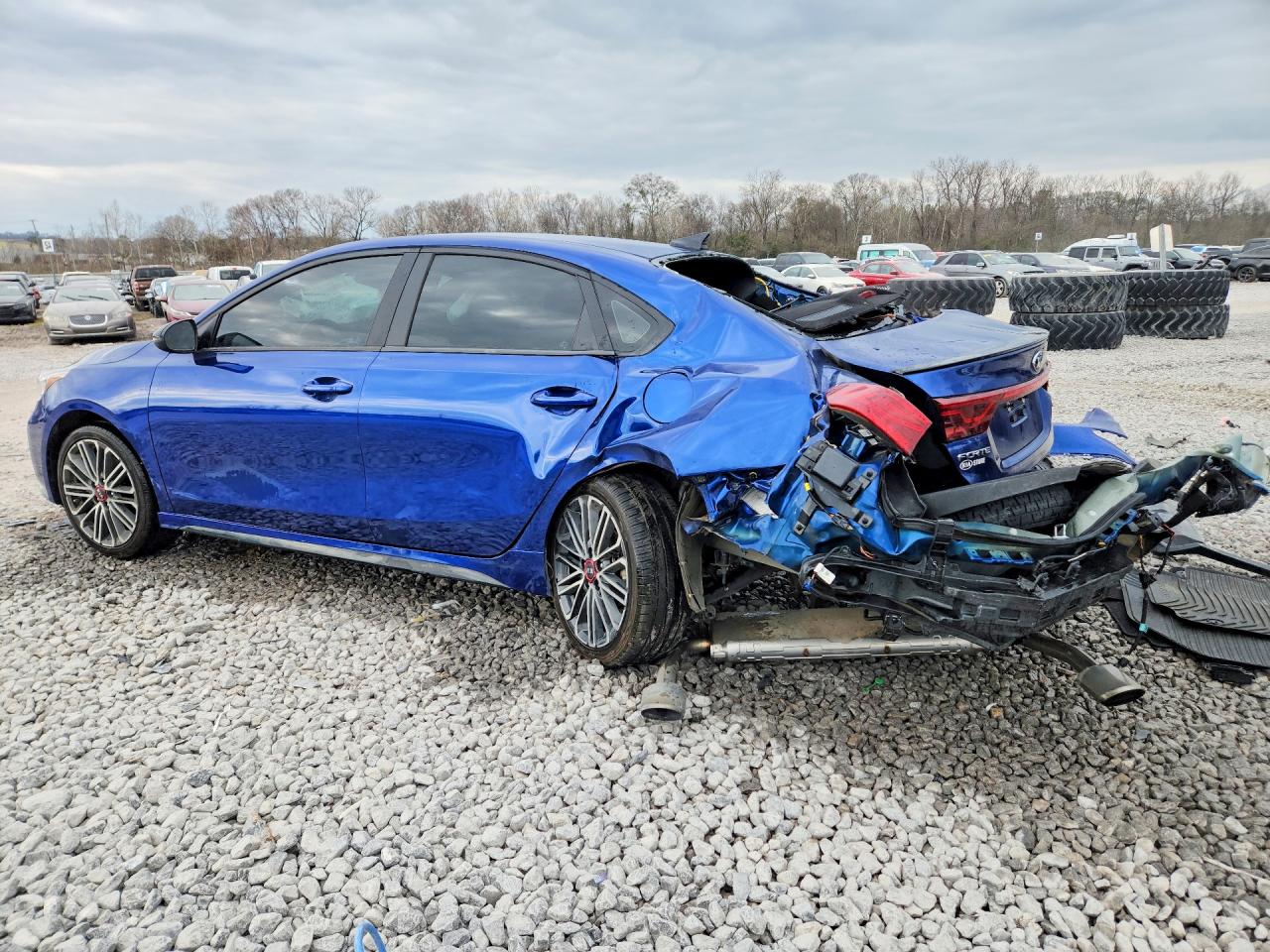 2021 KIA FORTE GT photo 2