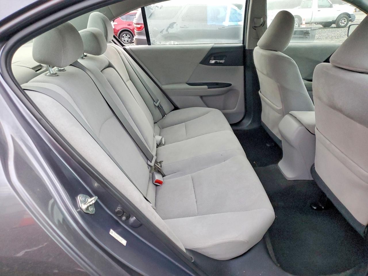 2013 HONDA ACCORD LX photo 19